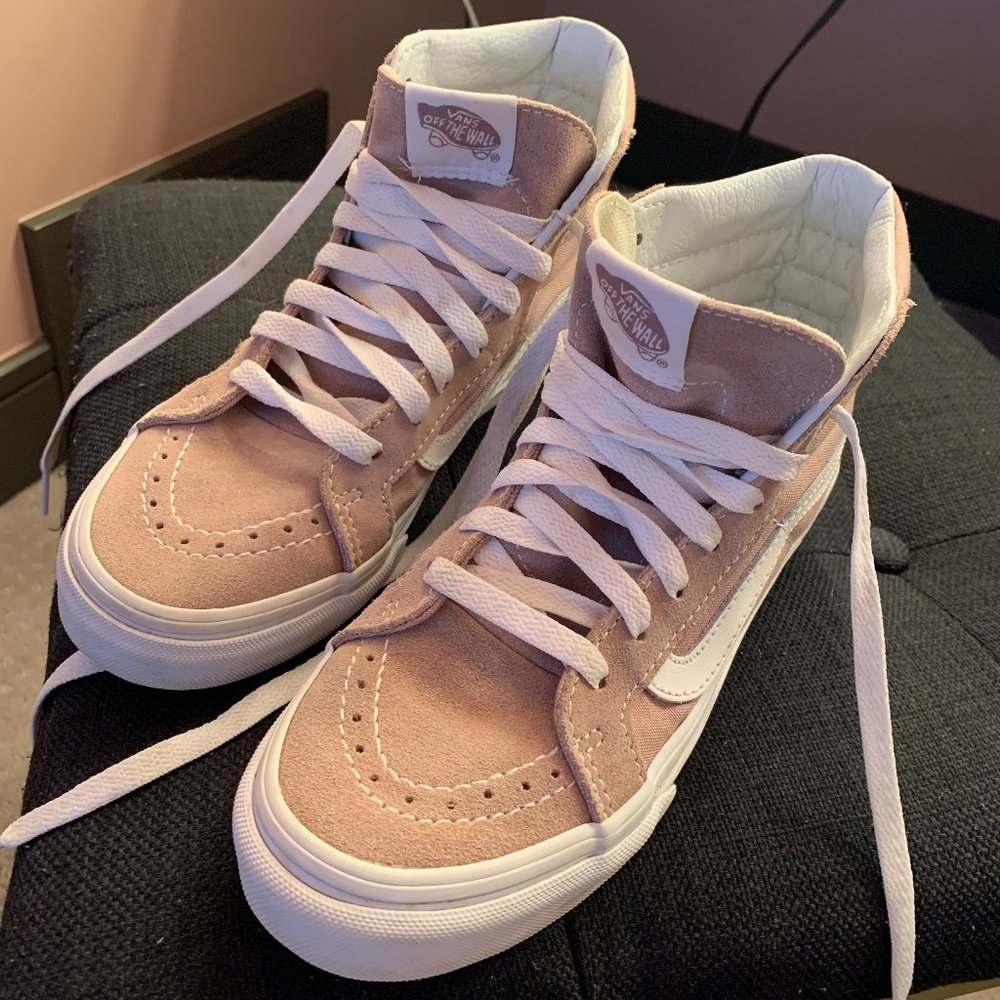 Rose Sk8-Hi Vans
